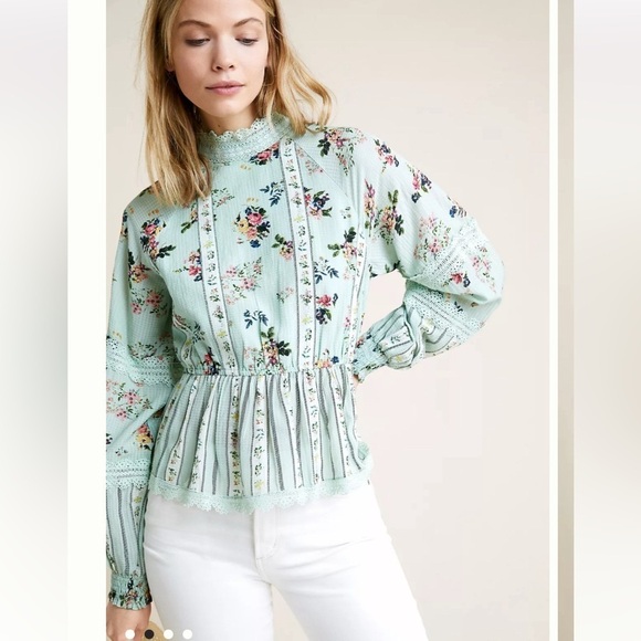 Hemant & Nandita Amour Floral Lace Blouse - Picture 2 of 10